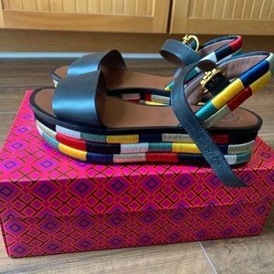 tory burch camilla platform sandal